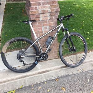 Meet your Posher, Lynn